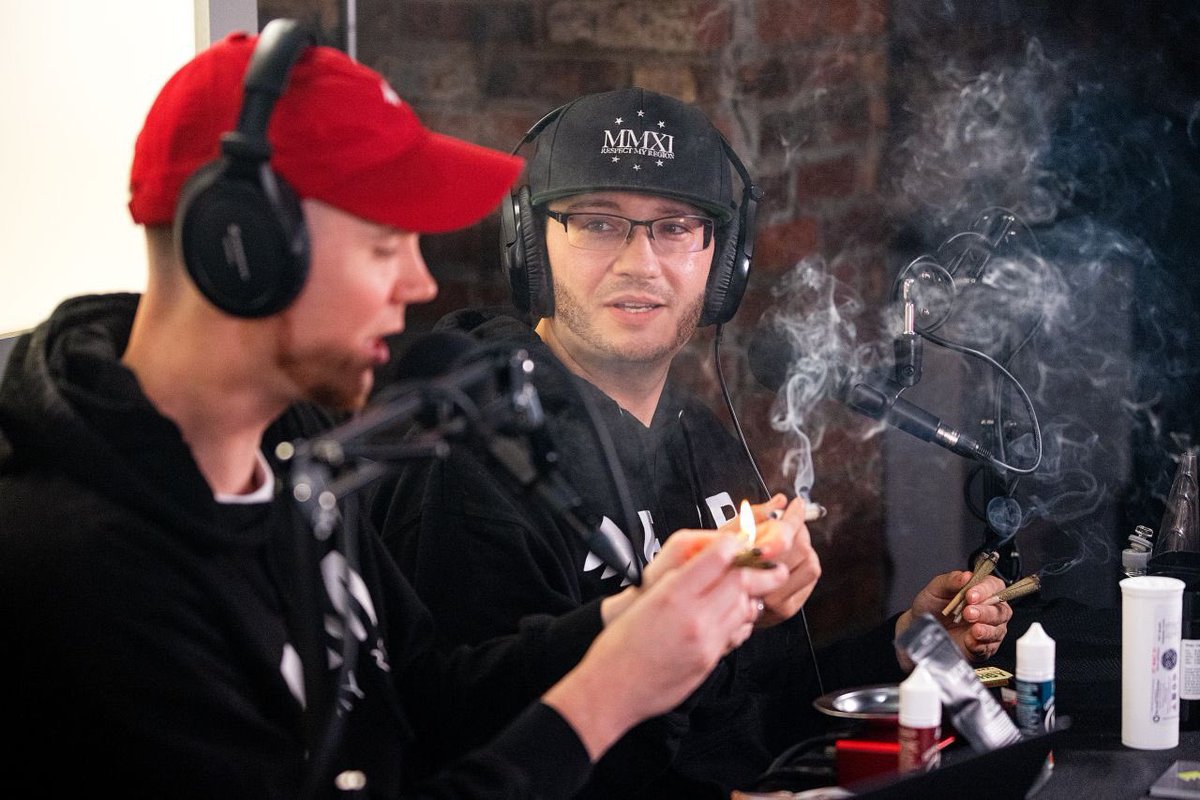 therealjayping's tweet photo. @oldheadmitch and I hosted a live @RespectMyRegion podcast in #boston across from @Harvard - I ate shrooms and smoked 9 joints at once. 

😝🤣🏁 https://t.co/xRa6INftl9