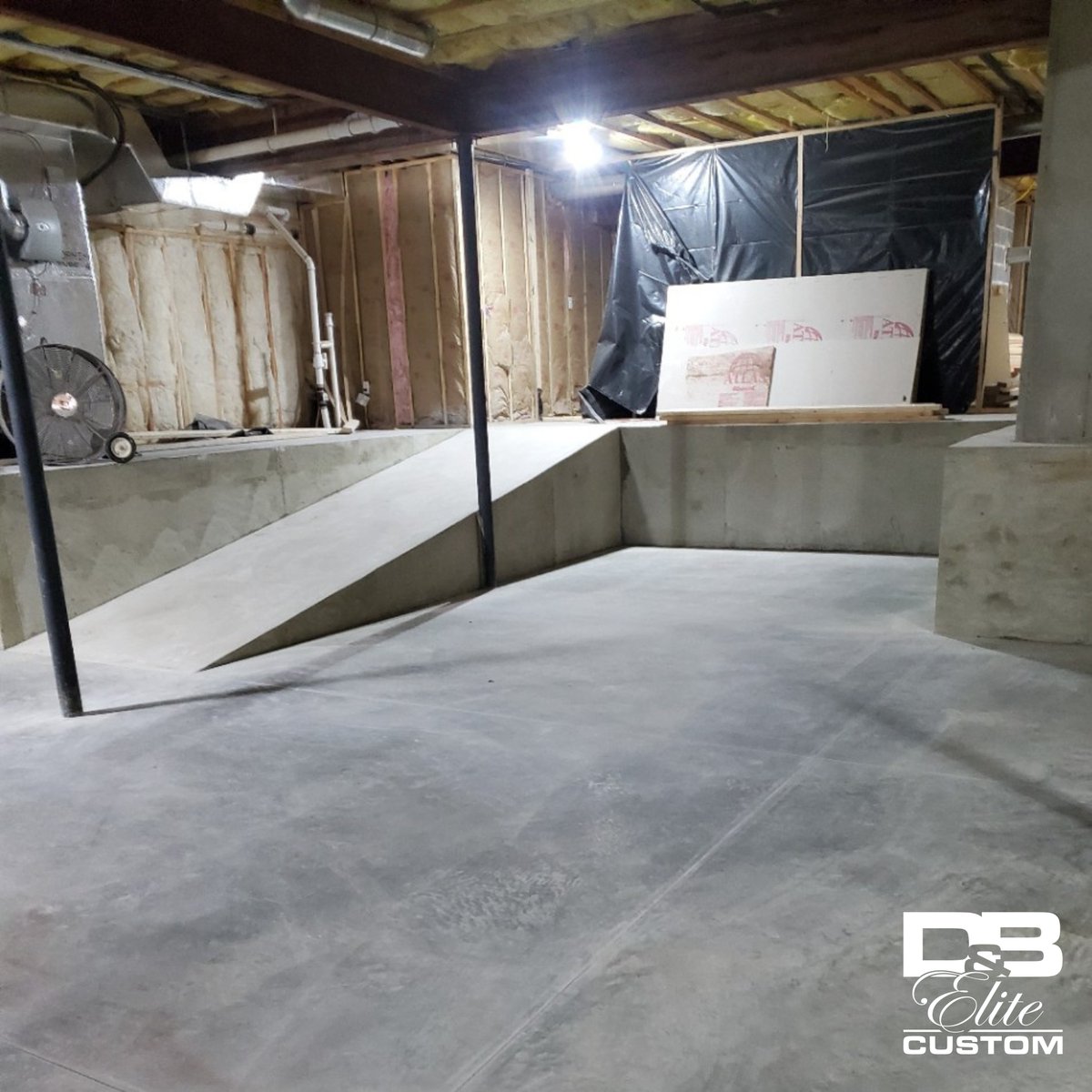 dbelitecustom's tweet photo. At the end of January, we started a unique basement remodel project that will include a golf simulator, a putting green, and a bar area once all is said and done! 

⛳ A challenge of this project? We had to disturb the foundation of the home – lowering the entire floor. https://t.co/2Pdq2A5diG
