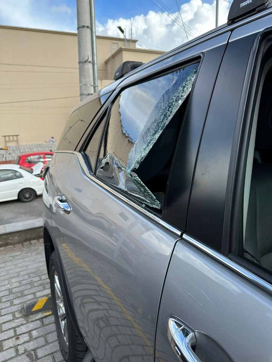 YaYo Vicuña G. tweet media