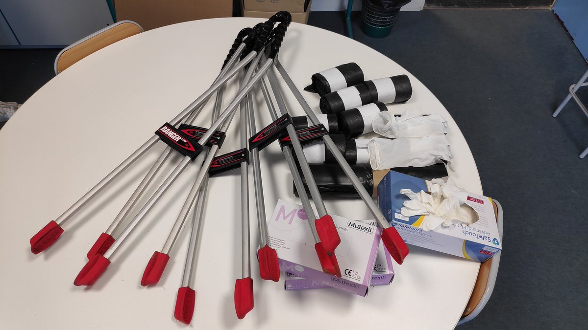 J-3️⃣#MarcheVerte2023 🌱
#TousMobilisés pour une 🌍 plus propre !

A l'<a href="/Prevert_Rennes/">Ecole Jacques Prévert Rennes</a>, on est prêt !!!

<a href="/acrennes/">Académie de Rennes</a> <a href="/DSDEN_35/">DSDEN 35</a> <a href="/edd_acrennes/">EDD Académie de Rennes 🌿🌍</a> <a href="/Rougier_Gaelle/">Gaëlle Rougier</a> <a href="/ORoullier/">Olivier Roullier</a> <a href="/sbcpc35/">Bachelot Stéphanie</a> <a href="/Commelind/">Delphine Commelin</a>