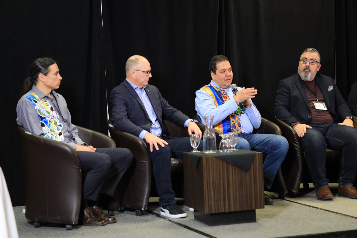 Great discussions on today's @WinnipegMetro CLI Strong Economies/Strong Communities Panel about #NaawiOodena, Treaty Land Entitlement, the economy, &amp; how #FirstNations &amp; Municipalities can work towards a better future for all here in #Treaty1 Territory. Thanks for having us!