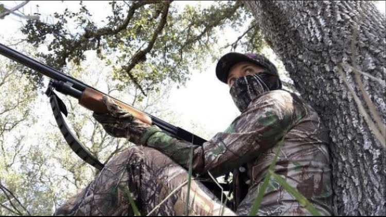 JessHill2017's tweet image. I thought I knew patience when I took up deer hunting.

That’s not even CLOSE to the patience you have to have while turkey hunting.

Patience. It’s the name of the game when you’re turkey hunting.

#turkeyhunting #turkeyseason #springturkeyhunting