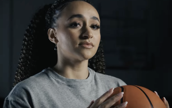MediaPost's tweet photo. LG Brings Mental Health Awareness To March Madness @LGUS #LoveTheGame #Game4Good #MentalHealth https://t.co/UDeI05ZMnw https://t.co/kOihWyAD7v