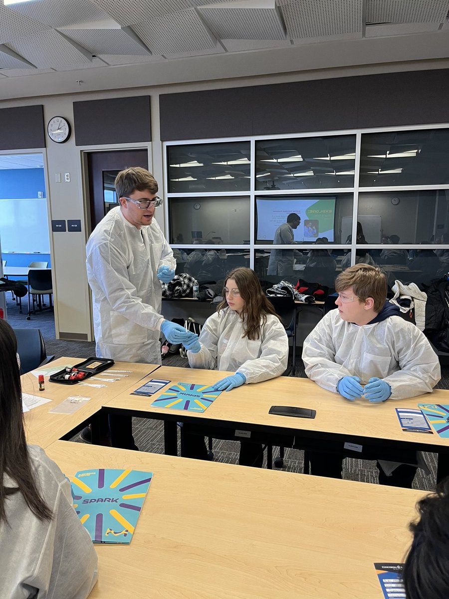fgrant86's tweet photo. Thank you @GraftonChamber , @FreedomPhysical , Oasis Healthcare, Grafton Orthodonics and @CUWisconsin for sponsoring @GraftonHISchool PLTW Biomedical Science Conference. PBS students got to experience a variety of biomedical science careers. https://t.co/pAbkEMtGdC