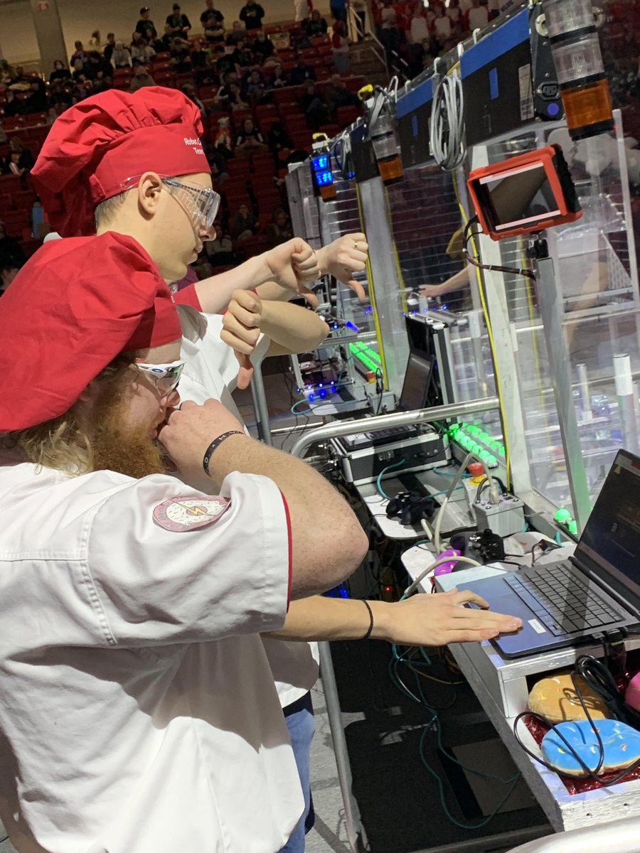 bradleyu's tweet photo. Costumes and robots galore at the Renaissance Coliseum for the Central Illinois Regional (CIR) FIRST Robotics Competition (FRC)! The competing robots are the result of high school students and professional engineering/science mentors teaming up to solve engineering challenges. https://t.co/R9ywzGCFXC