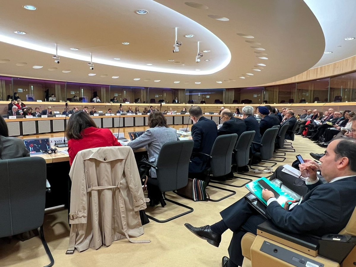 La coordinación entre la respuesta del RMRP fuera de Venezuela y la implementación del HRP dentro del país debe ser fortalecida, incluyendo el apoyo para mejorar las condiciones en todas las comunidades de Venezuela para recibir a los retornados.” <a href="/IOMchief/">Amy Pope</a>