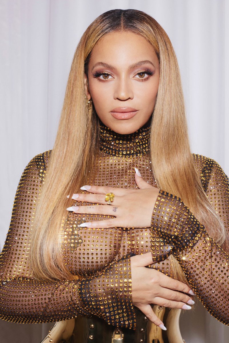 beyoncegarden's tweet photo. which Beyoncé hair color looks the BEST😭 ? https://t.co/WHSt3bZajq