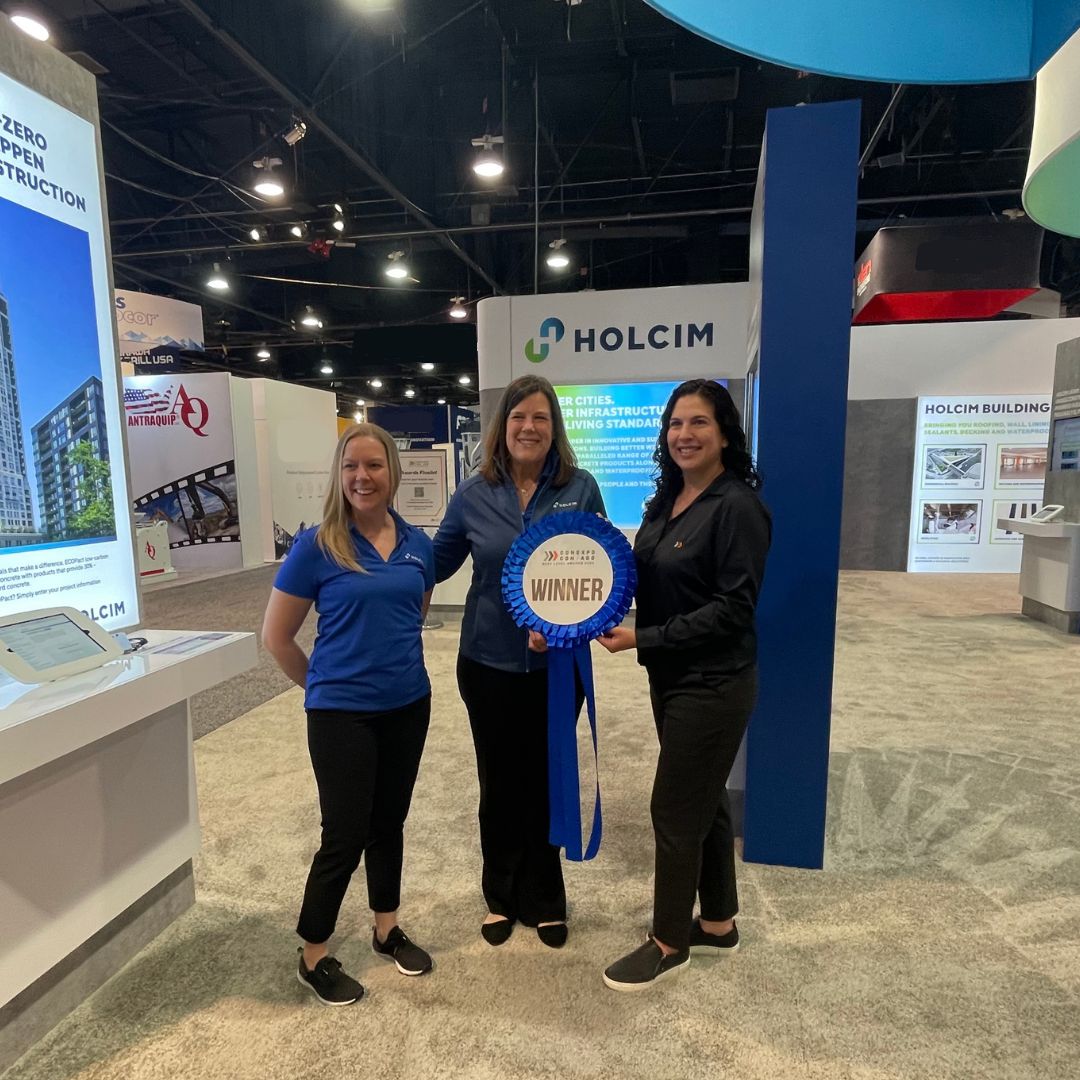 Lafarge_Canada's tweet photo. 🏆Exciting news! #ECOPact, our low-carbon @concrete, was awarded the Contractor's Choice Award at @CONEXPO! This achievement, voted on by industry peers, recognizes our green concrete as a game-changer in the construction industry! https://t.co/HlgzKILKhy https://t.co/OU23owatBO