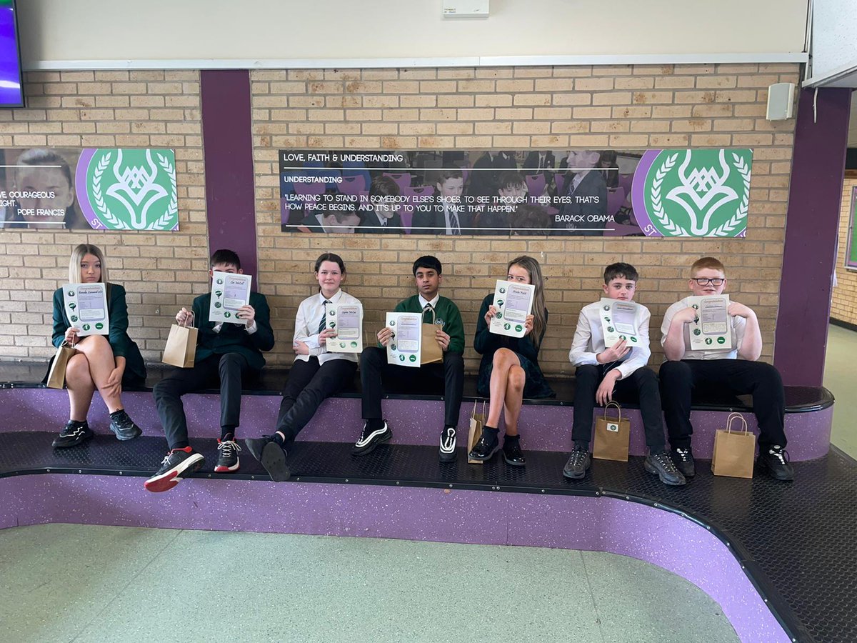 Mrs Downie (@stlukesht) on Twitter photo 