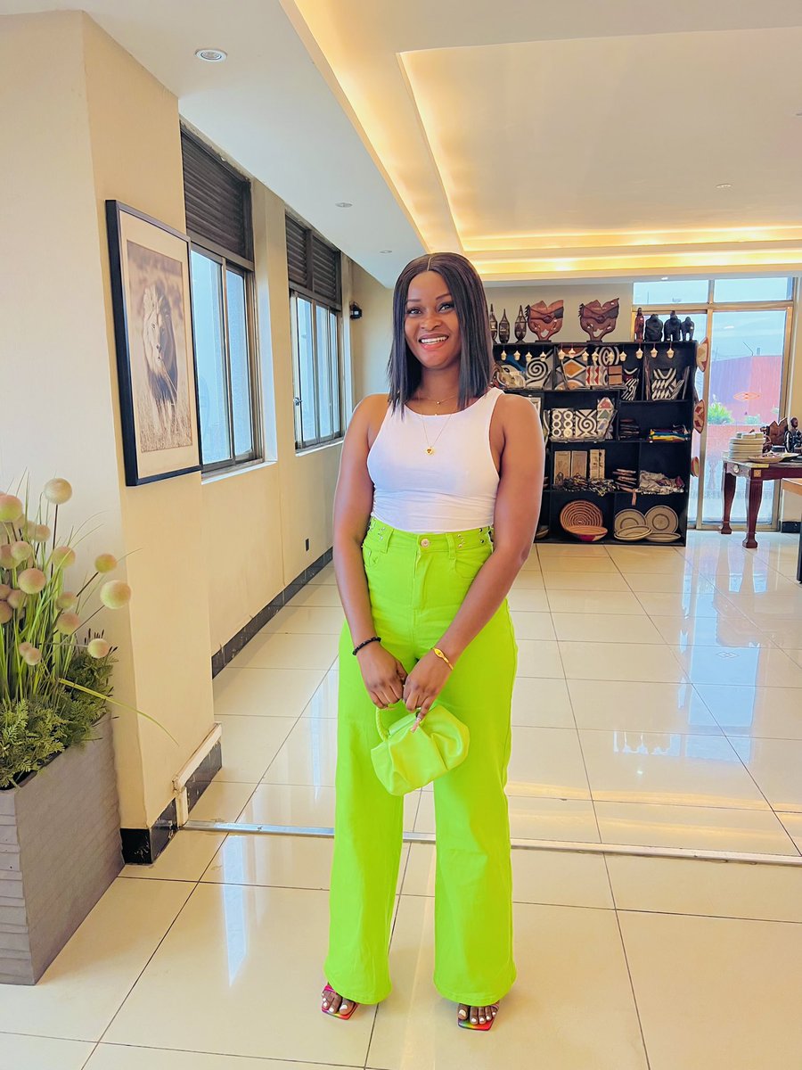 ada_okwor's tweet photo. It’s Rwanda o’clock 🥰💚❤️💖💛
@digitstem just Dey give me baby girl treatment for this vacation 😘 
More pictures loading…💃💃🤩today  was hot🔥🔥🔥 thank you @CoachKingLeon for this opportunity ✈️ https://t.co/Jj2WO6o244