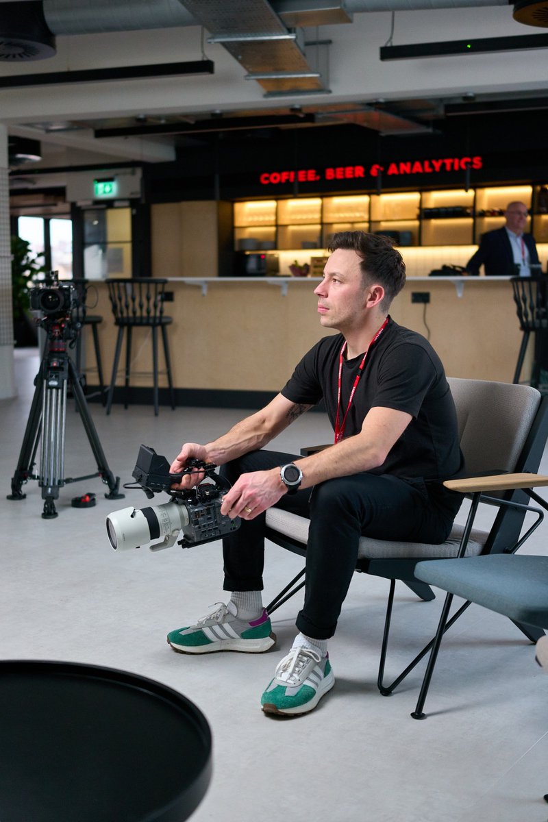 Oxford Atelier (@oxfordatelier) on Twitter photo Some brilliant BTS snaps from <a href="/ianwallman/">Ian Wallman</a> from a shoot back in February
#OxfordvideoProduction
#videoproduction
#CorporateVideoProduction Some brilliant BTS snaps from <a href="/ianwallman/">Ian Wallman</a> from a shoot back in February
#OxfordvideoProduction
#videoproduction
#CorporateVideoProduction