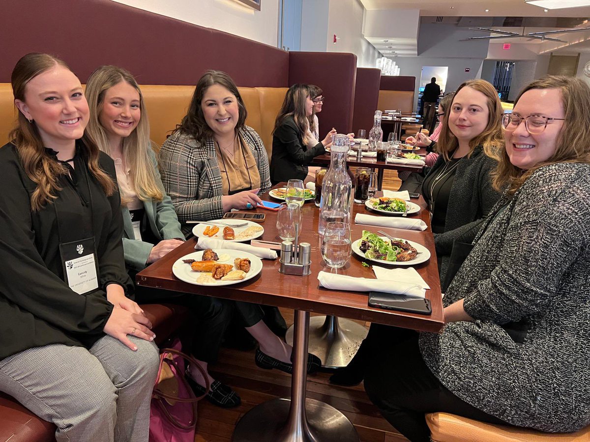 APLSsc's tweet image. Campus reps appreciation lunch, thanking all our reps for their hard work year round! 
#APLS2023 #APLSSC2023