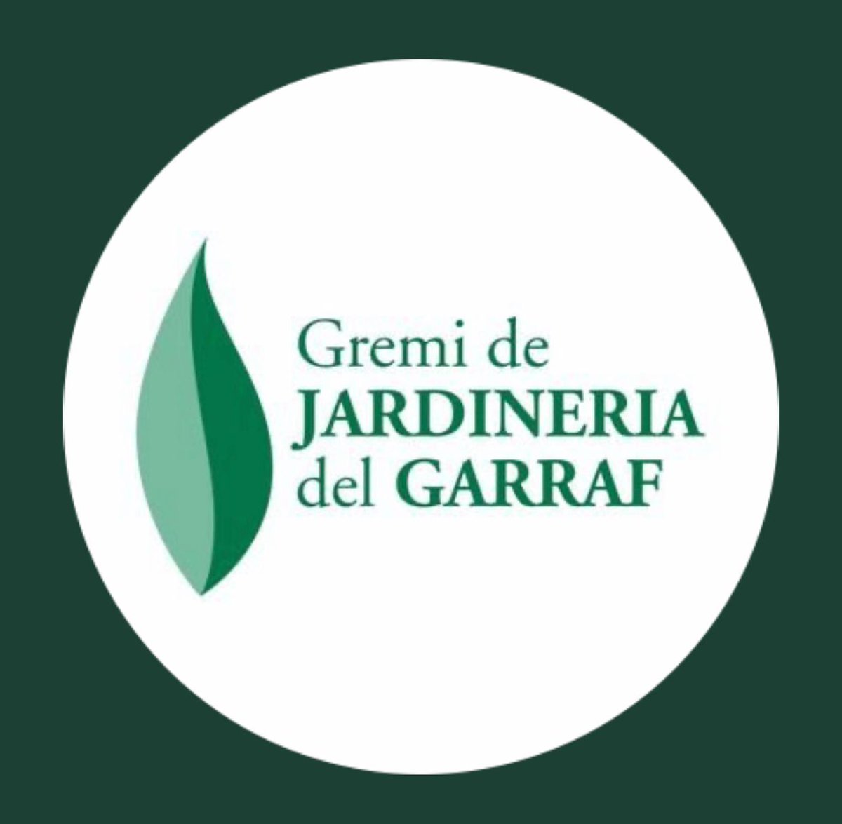 Avui tenim assemblea i sopar! 
A les portes del segon aniversari del gremi, seurem en calma per enraonar en un espai que de mica en mica, es va construint i fent xarxa entre les persones autònomes de la comarca del Garraf!