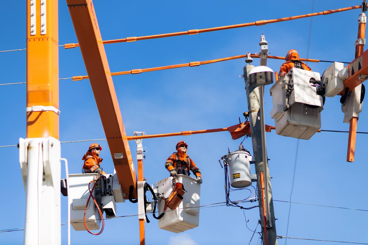SJEnergy's tweet photo. "Everyone at SJE is relentlessly committed to the reliable delivery of electricity to our customers"

Once a power line tech and now operations director, Ryan Shonaman shares why Saint John Energy is a Canadian leader in #reliability. https://t.co/zQIYZqBslE #poweringourfuture https://t.co/2Y6TUfejAy