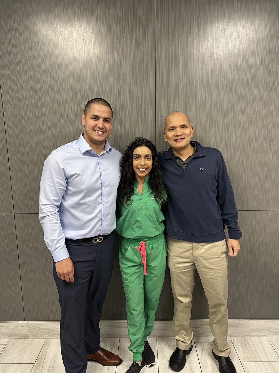 It’s a match! I’m going to become an orthopedic surgeon, and I get to stay in Palm Beach! Achieving this goal was only possible because I had great mentors, sponsors, and coaches that showed me the way to success. Thank you <a href="/VaniSabesanMD/">Shoulder Mom</a> !