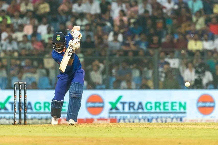 K L Rahul tweet media