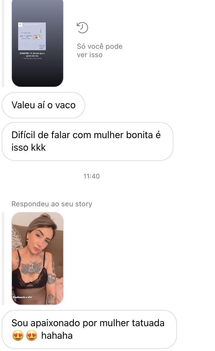 vanillamandyx's tweet photo. O homem que fala sozinho é um ser que aparece para todas as mulheres hahah https://t.co/JXsPaBt0uI