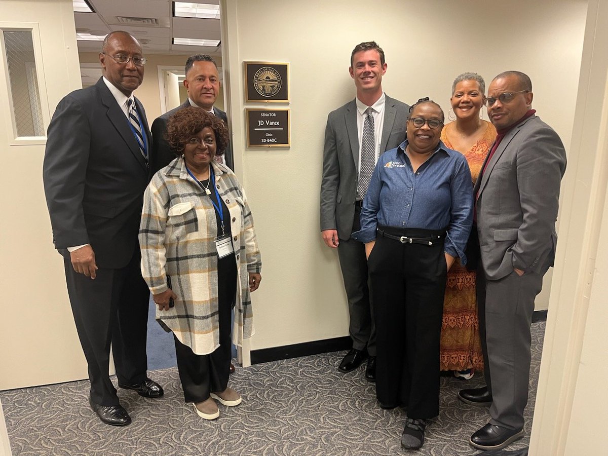 OHUrbanCounties's tweet photo. Ohios urban community action agencies representation at the @NCAFNews annual conference. Thank you to our member l agencies @StepFwrdToday and @Pathway_Toledo for making our communities stronger through advocacy and good policies. #CommunityAction @BecauseTogetherWeCan #OUCAN https://t.co/C00bAMFtM4