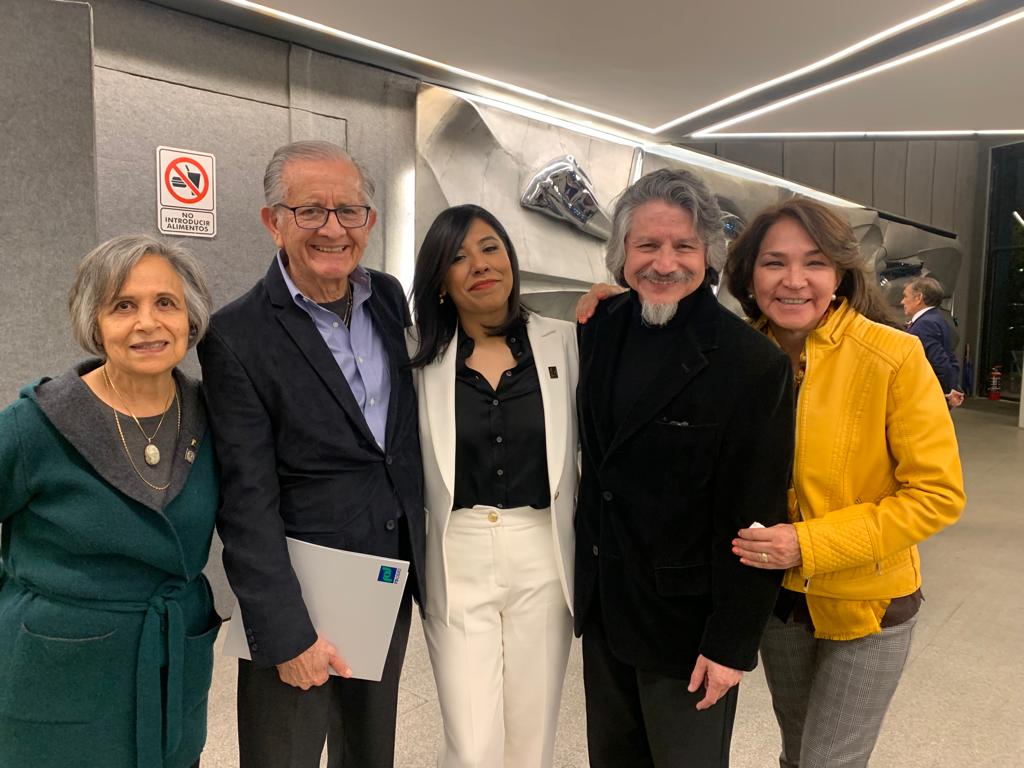 SMAESAC's tweet photo. Sociedad Mexicana de Arquitectos Especializados en Salud A.C.
 𝗜𝗻𝗳𝗼𝗿𝗺𝗲 𝗱𝗲𝗹 𝗖𝗼𝗻𝘀𝗲𝗷𝗼 𝗗𝗶𝗿𝗲𝗰𝘁𝗶𝘃𝗼 2020-2023 y Toma de Protesta del Consejo Directivo 2023-2025. 
Ramon Aguirre Olvera
𝗣𝗥𝗘𝗦𝗜𝗗𝗘𝗡𝗧𝗘 
2023-2025
@SMAESAC https://t.co/JLER7nH1kT