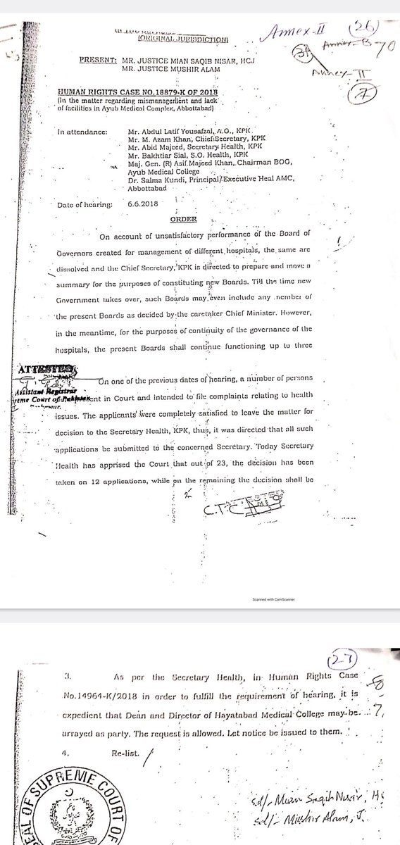 asfandyarbitani's tweet photo. نوشیروان برکی سمیت تمام بورڈ آف گورنرز کو 2018 میں ناقص کارکردگی کی بنیاد پر سپریم کورٹ اف پاکستان نے تحلیل کیا تھا۔ دوبارہ حکومت ملنے کے بعد تحریک انصاف نے سپریم کورٹ کی طرف سے نااہل قرار لوگوں کو واپس تعینات کیا۔ آج نگران حکومت نے سپریم کورٹ کی کھوئی ھوئی عزت بحال کر دی۔ https://t.co/MrvsLKgPPB
