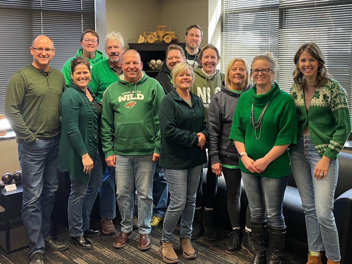 bitroads's tweet image. Happy St. Patrick's Day from BR!! Have a great day, and be safe out there!! 🌈💚🇮🇪
#StPatricksDay2023 #dressingreen #someofusareirish #bitroads2023