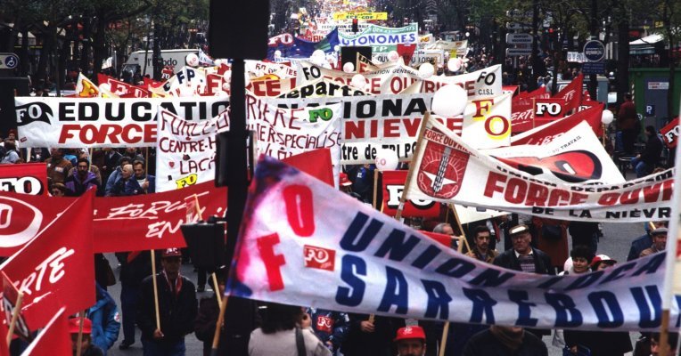 [#Histoire] Les grandes #grèves du XXème siècle...et du XXIème !

Deux dates demeurent irrémédiablement liées aux grands mouvements de grèves : 1936 et 1968. Mais il existe bien d’autres temps forts de la contestation sociale.
>> force-ouvriere.fr/les-grandes-gr…