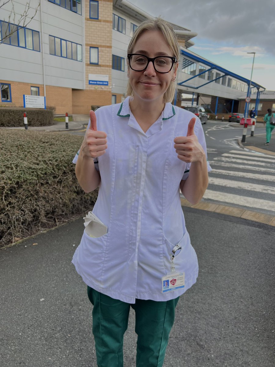 christeeny1's tweet image. Today a patient threw orange juice all over me, twice 🙌🏾 It was not an accident #occupationalperformance #achievingyourgoals #swilled