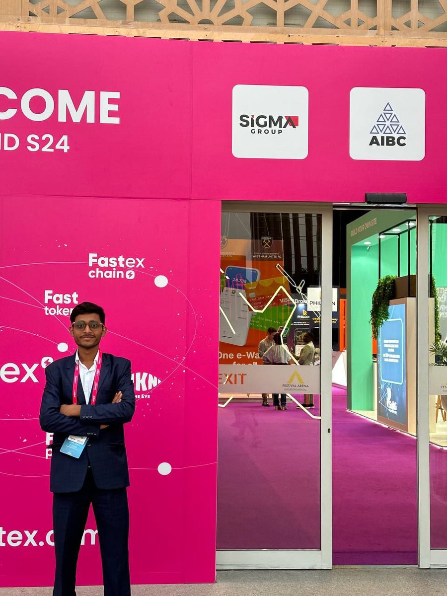Toknex_xyz's tweet photo. "Metaverse Space attended the exciting crypto event Crypto Expo Dubai and AIBC in Dubai and we learned a lot and met amazing people " #AIBC #CryptoExpoDubai #crypto #Dubai #blockchain #MetaverseSpace
Now we will work with more projects. https://t.co/XOc3fUyulo