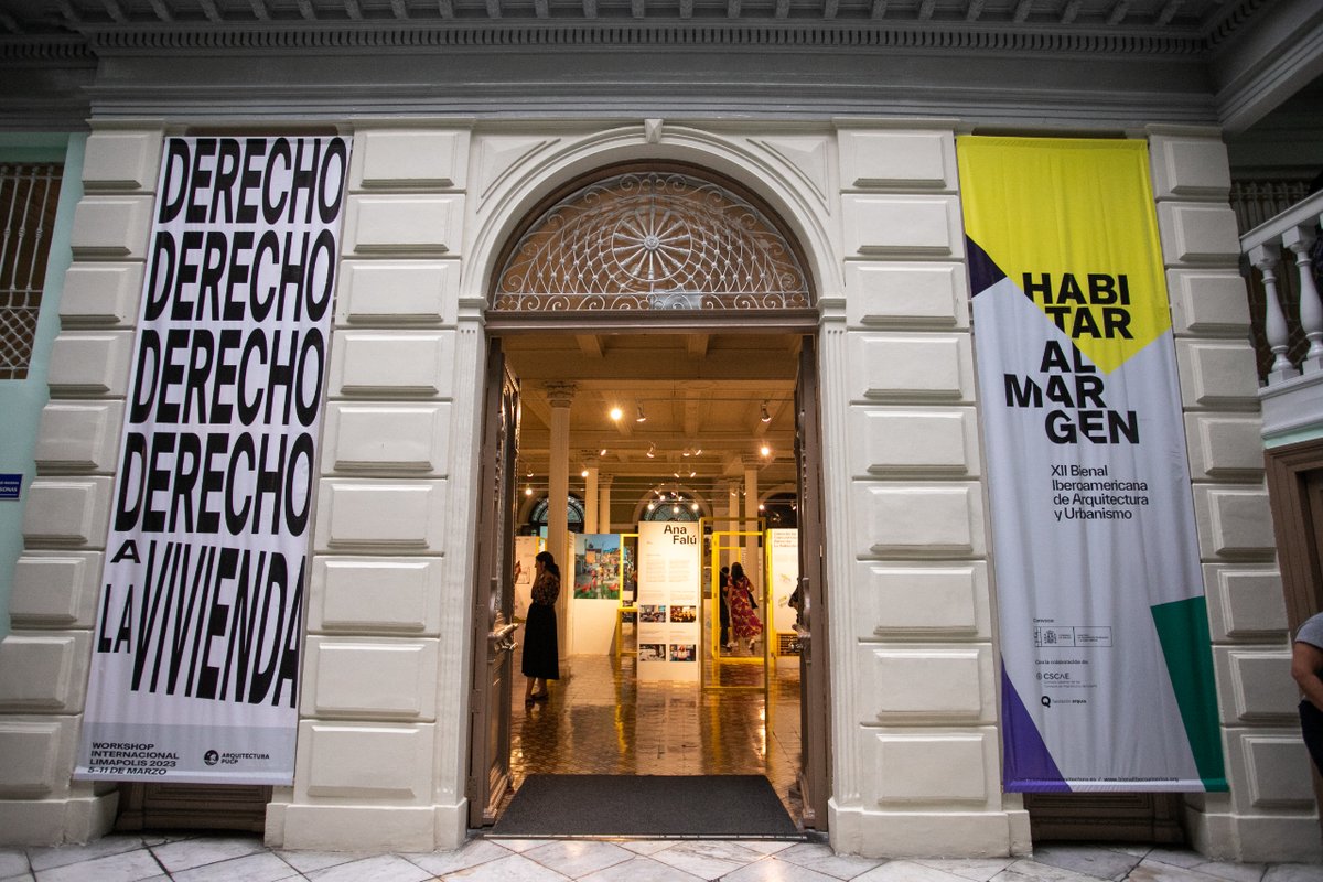 La #XIIBIAU continúa su itinerancia en Perú con la exposición "XII BIAU Habitar al Margen" que se podrá visitar hasta el mes de mayo en Casa O’Higgins. 

La muestra fue inaugurada el pasado sábado como clausura del Workshop Internacional #LIMAPOLIS2023.