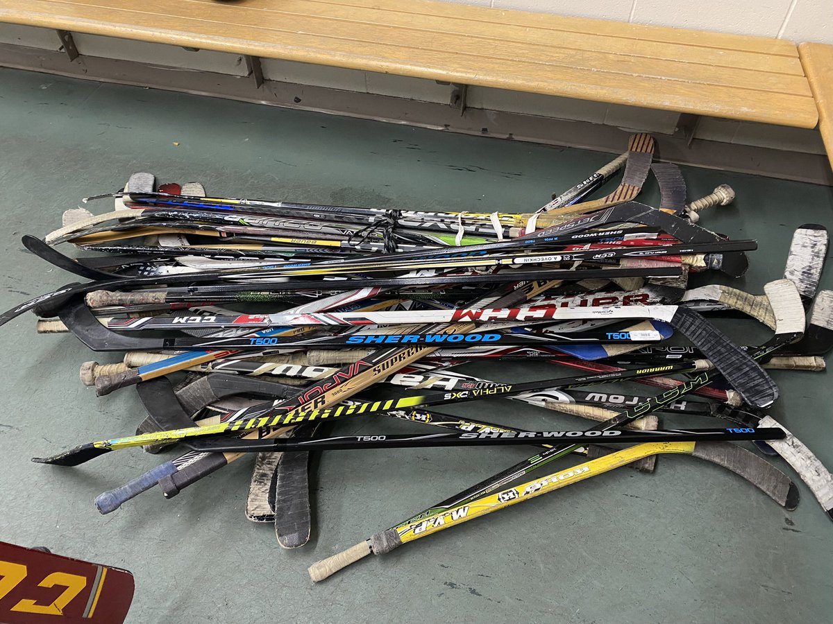 Thank you to everyone that donated their equipment to Play It Again Sports! Over $600 was raised and will be donated to the school in Muizenberg! A huge thank you to OJS for all the sticks and a generous donation of $500. To support Sticks Together, visit gofund.me/3c60a403