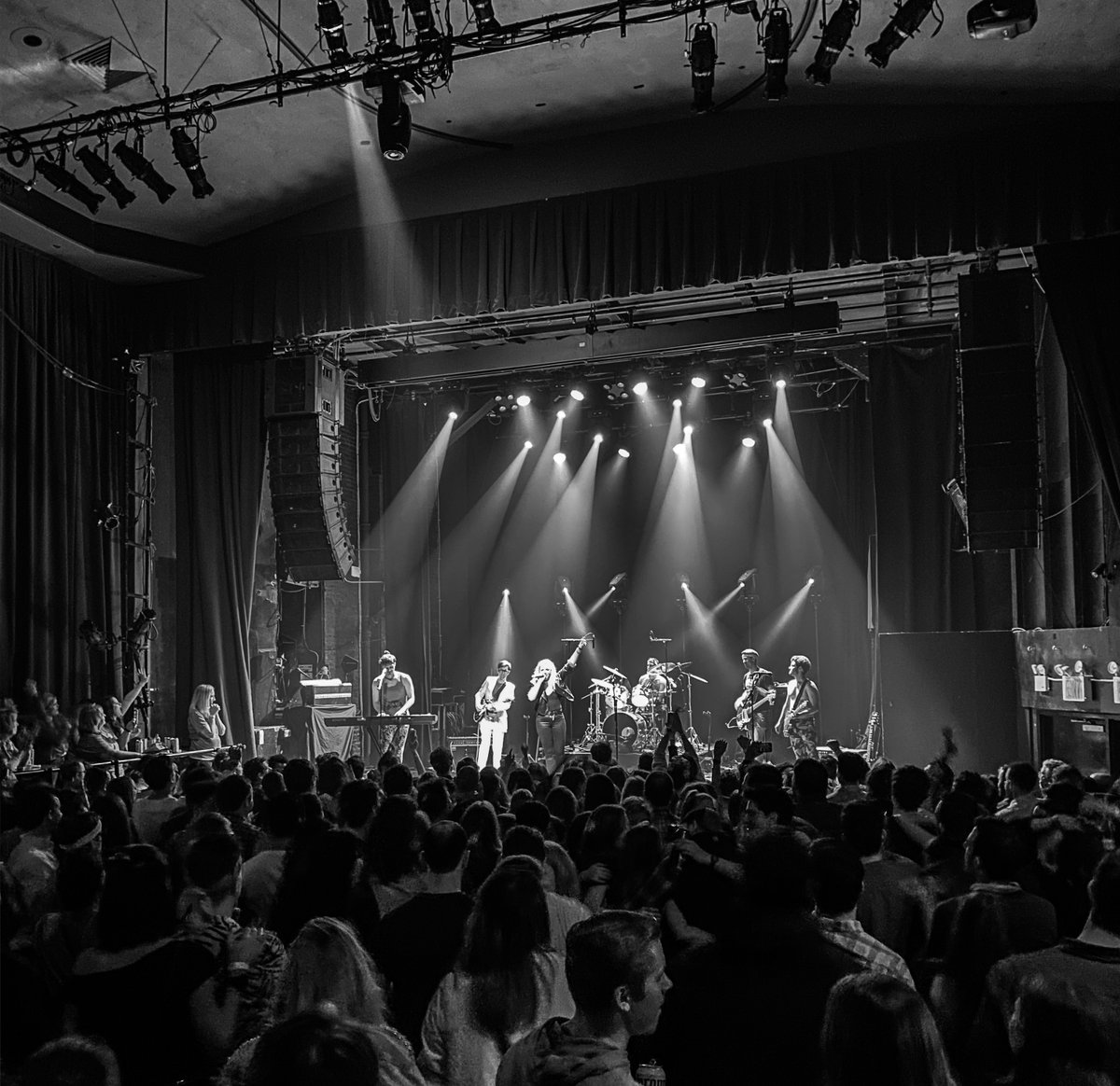 ymatmrock's tweet photo. Excited to bring the best 80's concert to @Racketnewyork on April 15th - get your tickets at https://t.co/zDDZRKGLAt and check out some highlights from last year below https://t.co/r0E0ibkwoA