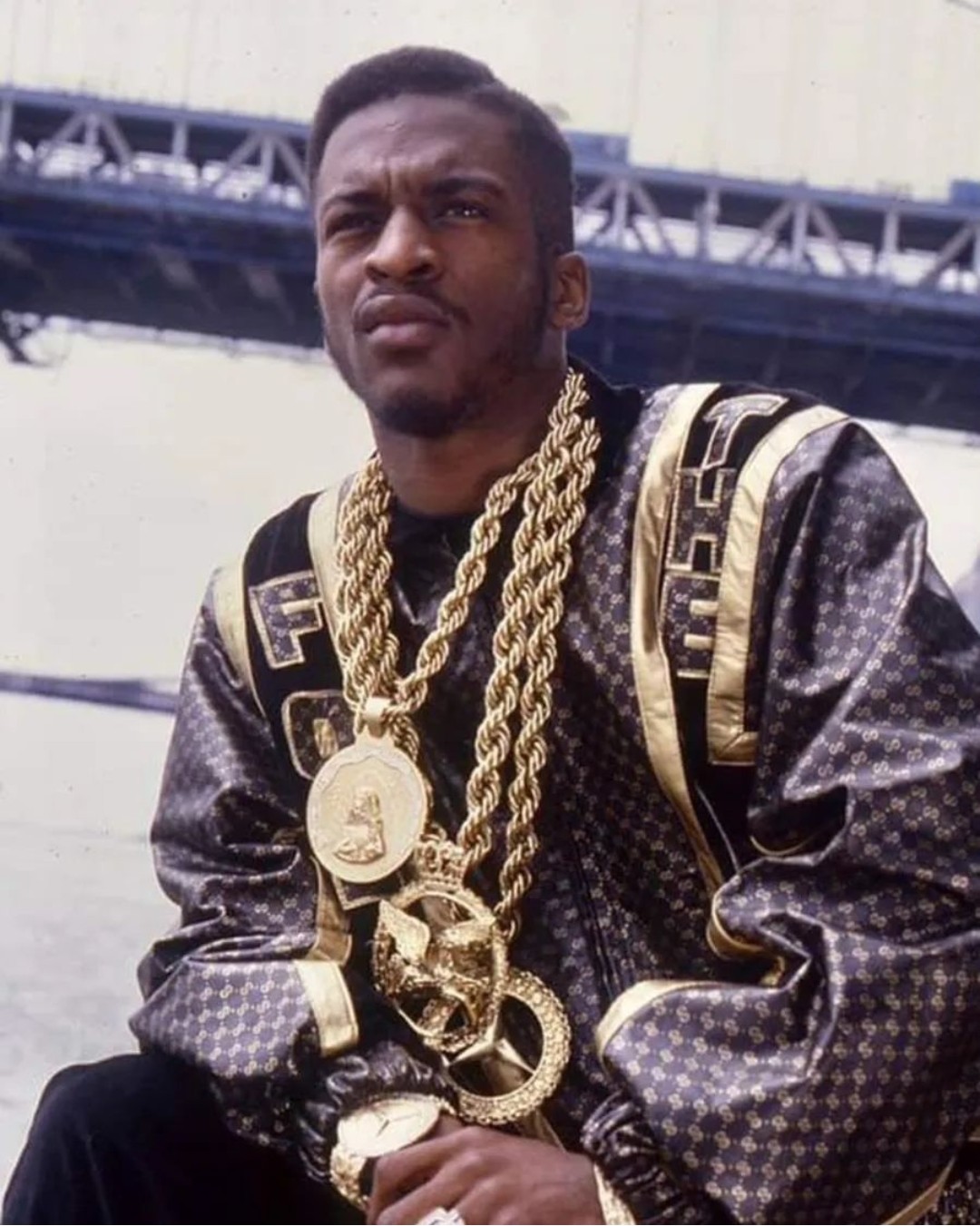 Pretty 😎 Tony on X: Rakim Allah (1987) peak Dapper Dan & Truck  jewelry era.  / X