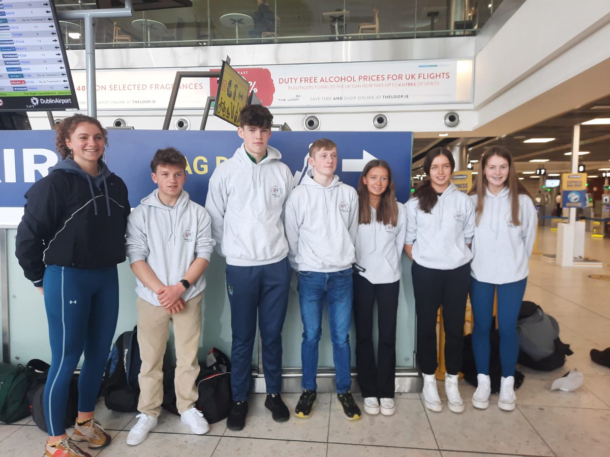 Pent_Ireland's tweet photo. The best of Irish luck to Coach Hanna D'Aughton and Pentathlon Ireland's team: Patrick, Peter, John, Grace, Emily and Maeve as they compete in the Leweston Tetrathlon Open in the UK this weekend. Enjoy the experience! @sportireland @TeamIreland @LewestonPent https://t.co/mBlq4gpaE0