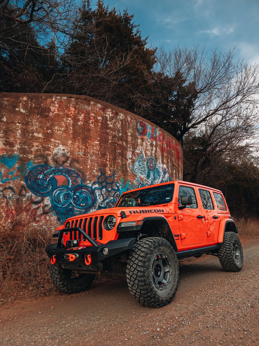 from_2hi_to_4lo's tweet photo. I can see the writing on the wall... π
And unfortunately some freaking eastern redcedar. πΒ
#frontendfriday #jeepwrangler #jeepphotography #riverroad #rurallife #oklahomajeeper #thisisoklahoma #backroads #adventureanywhere #exploremoreoutdoors #exploreyourbackyard https://t.co/oOvrRNJKNr