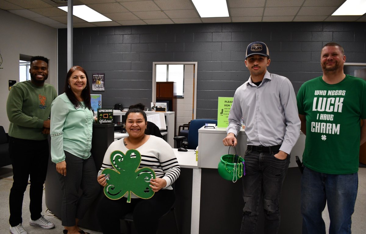 RobesonCC's tweet photo. Happy St. Patrick's Day from all of us at Robeson Community College!
#StPatricksDay2023 #StPattysDay #StPatricksDay #RobesonCC #LumbertonNC #NorthCarolina #NC https://t.co/Wiap9zgIwA