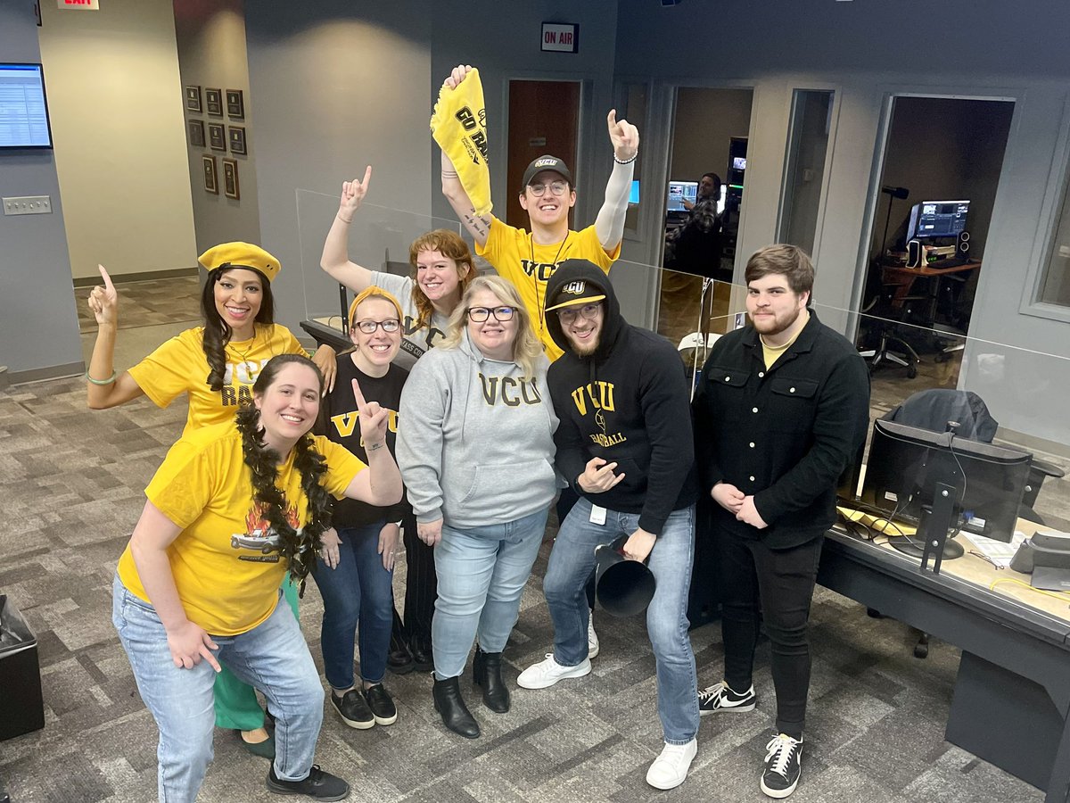 When you have a lot of <a href="/VCU_Hoops/">VCU Basketball</a> alums (and fans) in the newsroom! #LetsGoVCU <a href="/8NEWS/">8News WRIC Richmond</a>