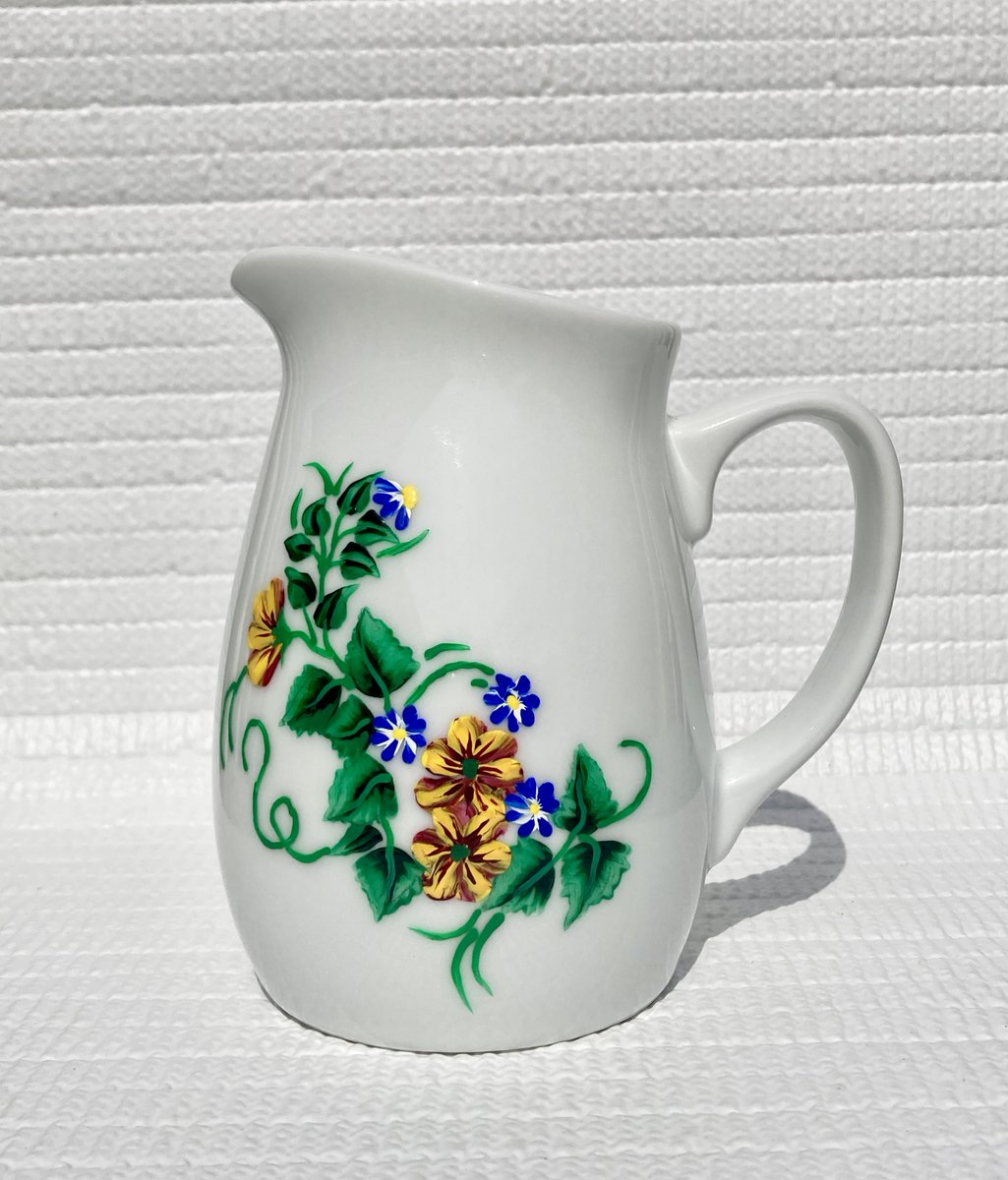 ipaintitpretty's tweet photo. https://t.co/fet3YGZmc6 #creamer #milkpitcher #homedecor #SMILEtt23 #mothersdaygift #freeshipping https://t.co/HcgMDCB0Mh