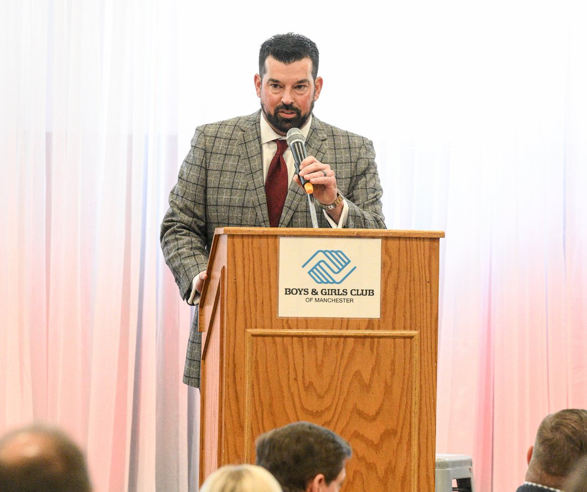 BGCofManchester's tweet photo. Thank you Coach Ryan Day for coming to the Club as the Keynote speaker at our Speakers Series Luncheon. Coach Day spoke about breaking the stigma of mental health and how exercising our mental fitness is equally important as exercising our physical fitness. https://t.co/ytyGCG5P9P