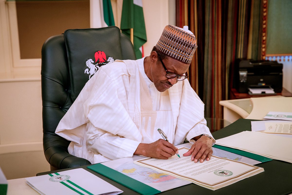 MobilePunch's tweet image. Buhari Signs Amended Constitution To Allow States Generate, Transmit Electricity

The President, Major General Muhammadu Buhari (retd), has signed into law the constitutional amendment allowing states in the country to license, generate, transmit, and distribute electricity.