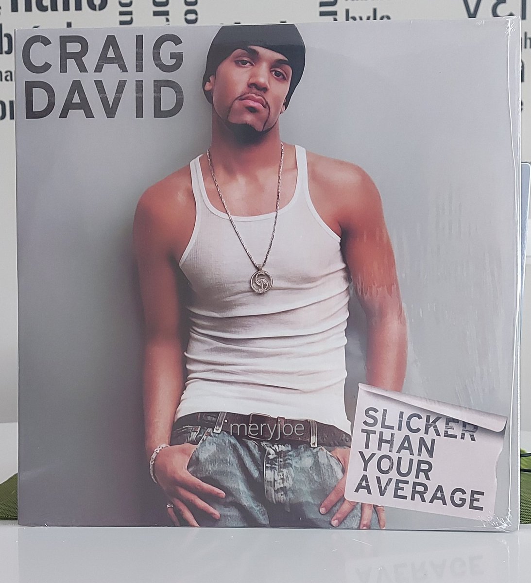 b2fly2000's tweet photo. Weekend couldn't start better🤩😍🤩😍🤩😍🤩! L👀k what came in today @CraigDavid #SlickerThanYourAverage #vinyl #white #reissue 🤍💿🎶 #MyMusicCollection #newadd https://t.co/bdU5ngc09O