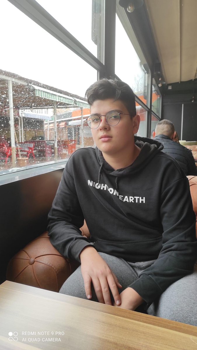 İyi ki doğdun Doruğum aslan yeğenim , iyi ki bu dünyadan geçtin saygını olgunluğunu hocam diye başlayan sohbetlerimizi ve seni hiç unutmaycam sen ve tüm melekler takımı bugun de aklım da ve kalbimdesiniz #isias40karagün