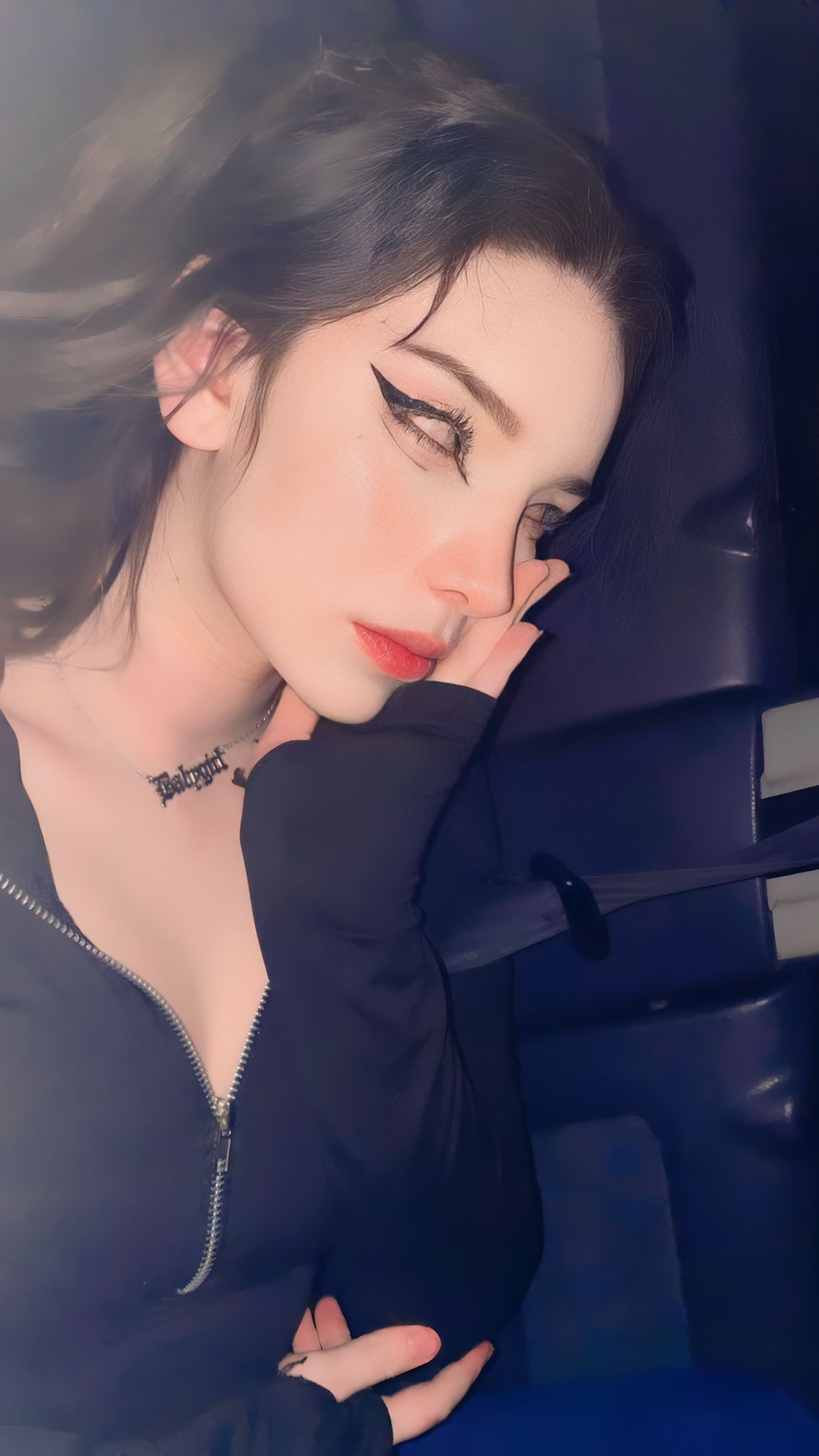 Aiko.LoveU on Twitter: "Probablemente use más Twitter ️ . #girl #aesthetic #makeup https://t.co