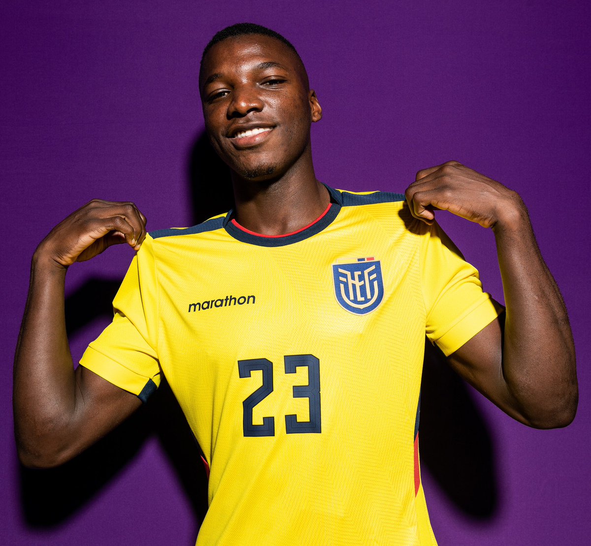 Todos como Niño Moi porque en una semana regresa #LaTri🇪🇨❤️