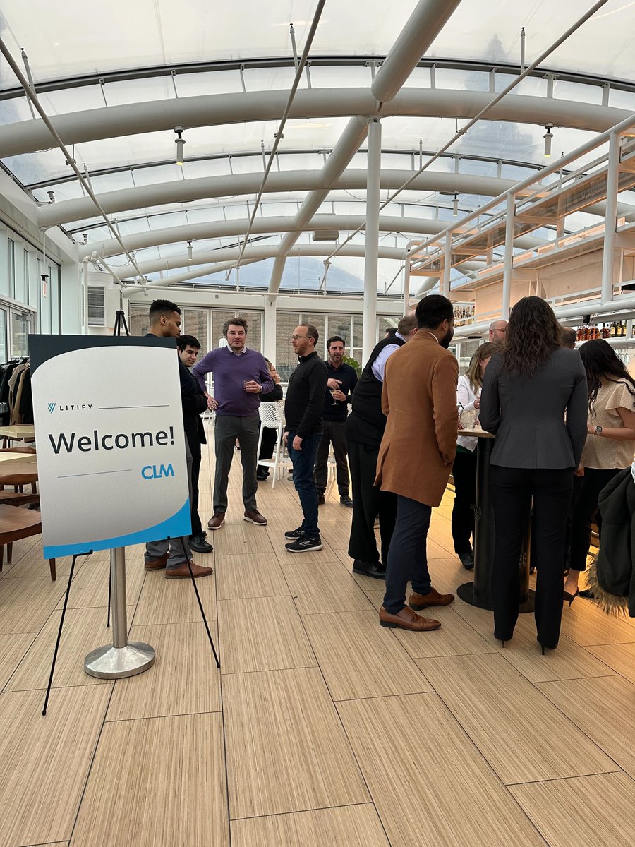 LitifyHQ's tweet photo. 🍸✨Claims & Cocktails with Team Litify and CLM Chicago
We partnered with @TheCLMalliance for an evening of meaningful claims conversations and unbeatable views.
Discover the Litify difference for claims litigation today: https://t.co/62oa87wYSh
#claimslitigation #insurance https://t.co/2epQCZYGam