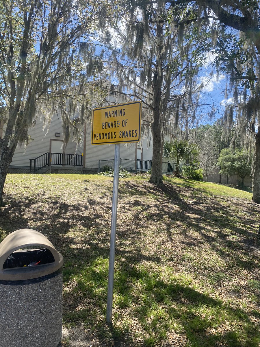 kamontree's tweet photo. Best rest stop on I 75. At least the bathrooms are clean, just don’t get a venomous bite on your way. 🐍 😂 #reststops #floridalife https://t.co/lCMyrOwoj3