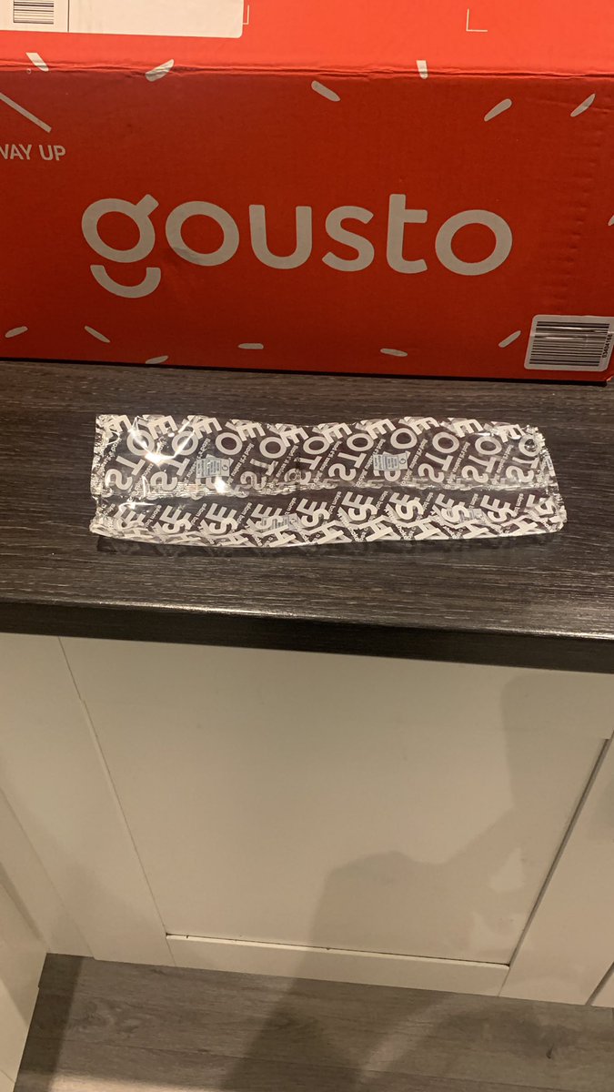 andy1181's tweet photo. @goustocooking very poor empty bags of ingredients and missing ingredients. Most of a full meal missing and was offered £3. Terrible service!! https://t.co/NCMt66lEVC
