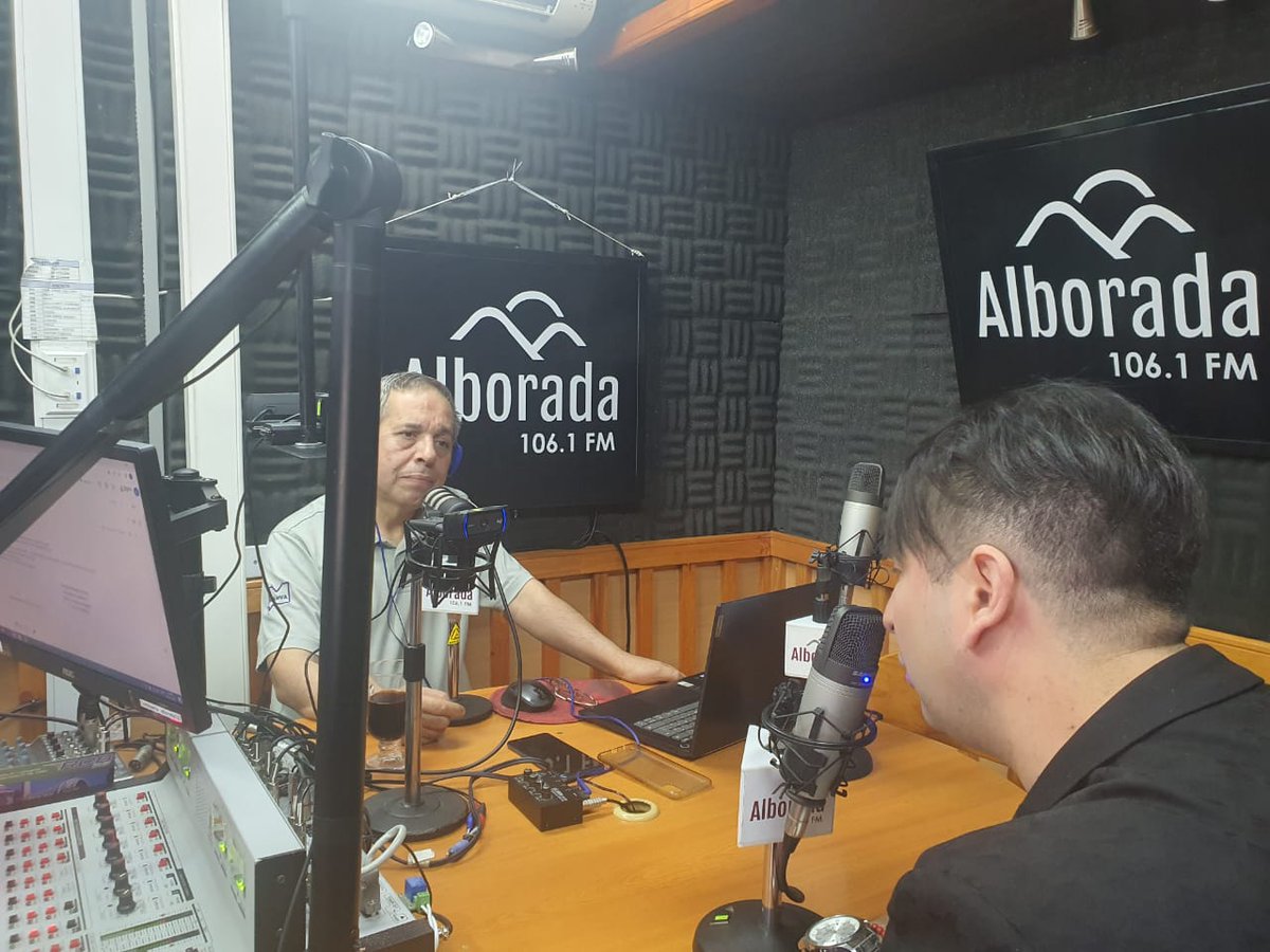 MindepÑuble tweet media