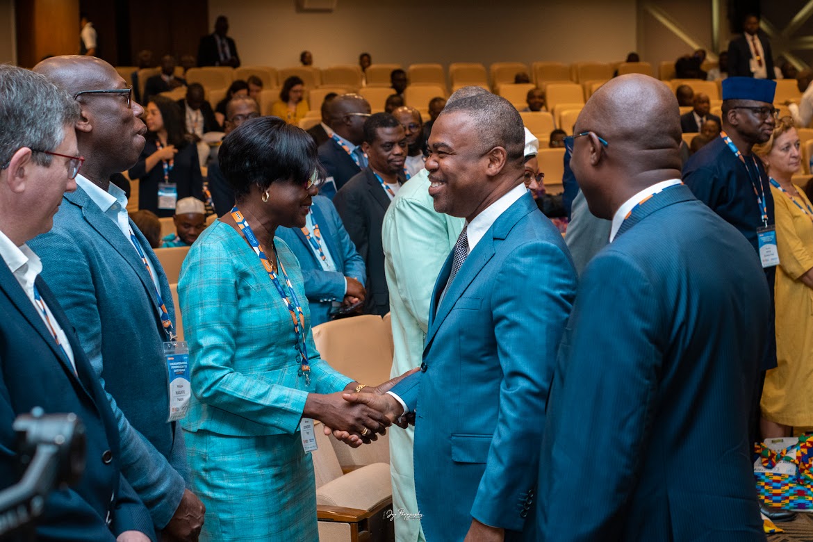 dkekouevi's tweet photo. Fin du Congrès ADELF-EPITER Edition de Lomé 2023. Merci à tous pour votre présence et soutien. Une semaine très riche et enrichissante pour la Santé Publique. @TogoOfficiel @Isped_Bordeaux  @ird_fr @UniveLomeTg @OMSTogo @AdelfEpiter2023 @CfrspUl https://t.co/pedmKXCds5