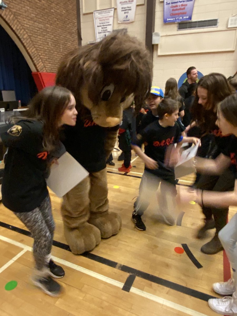 Vanier Elementary tweet media