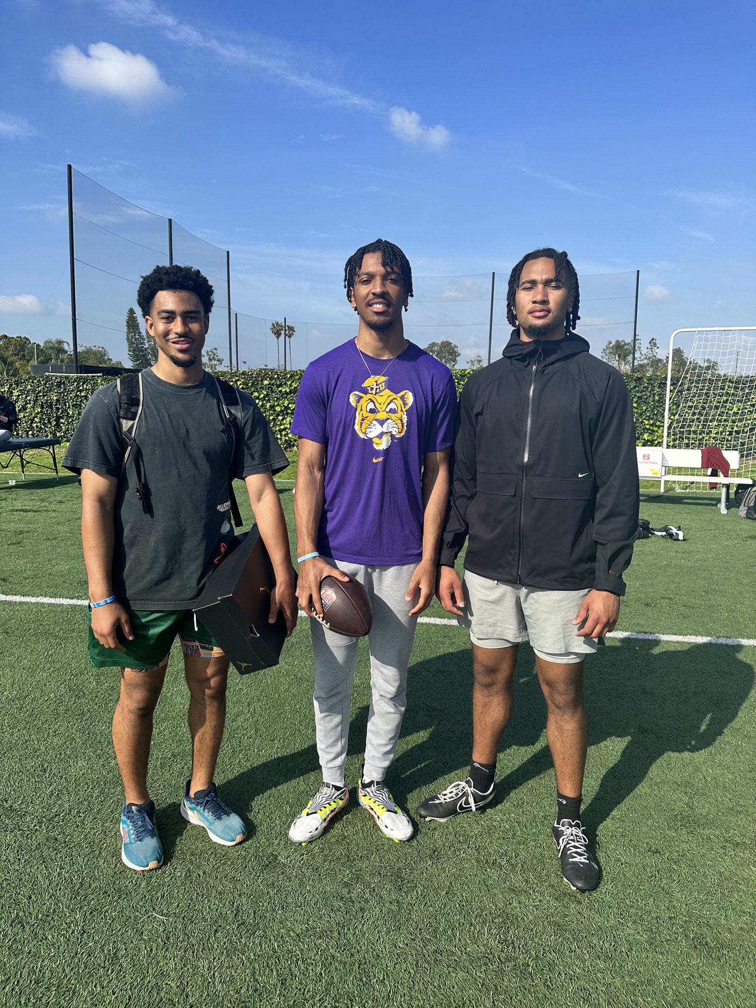 AYS Sports on X: "#LSU QB Jayden Daniels (@JayD__5) getting workout in with Bryce  Young & CJ Stroud. 👀👀 #AYS https://t.co/lB5GXqFhyR" / X